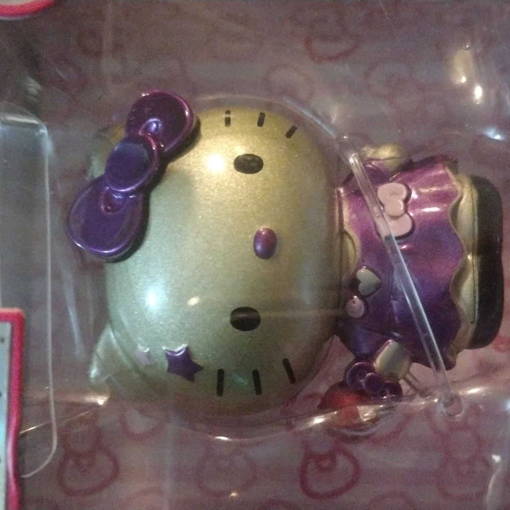 Hello kitty figure - Picture 3 of 3